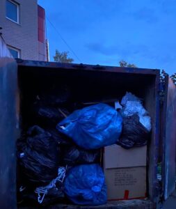 Вывоз мусора в Лобне контейнером